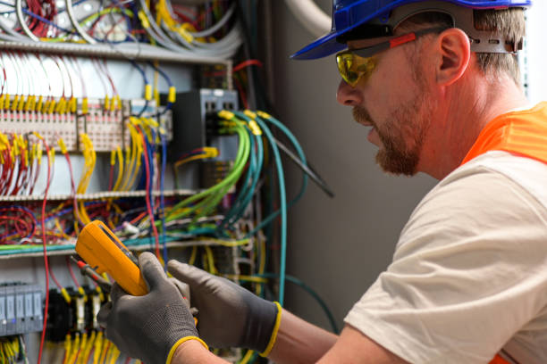 Best Circuit Breaker Repair  in Greenfield, MO